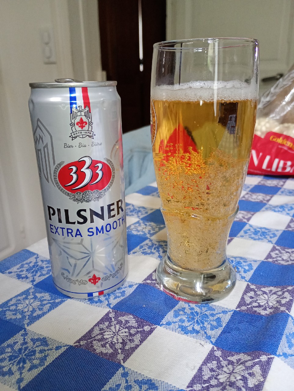 333 Pilsner Extra Smooth, Vietnam