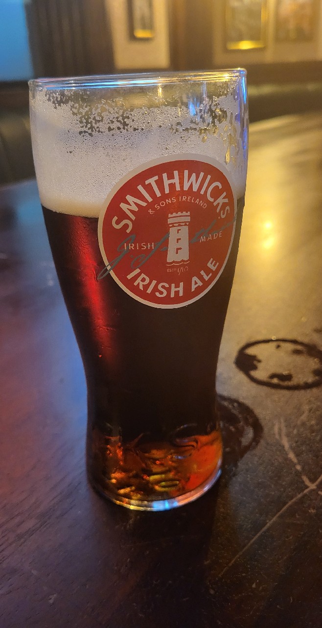 Smithwick's Premium Red Ale / Imported Premium Irish Ale, Ireland