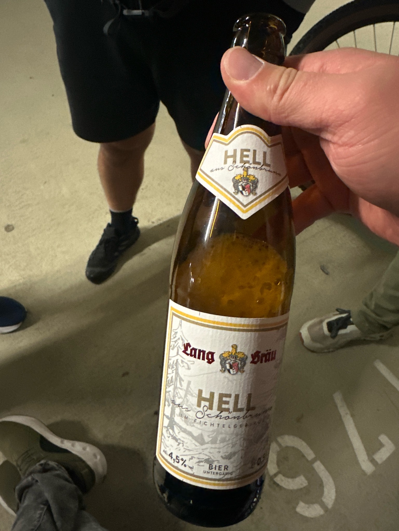 Hell, Lang-Bräu