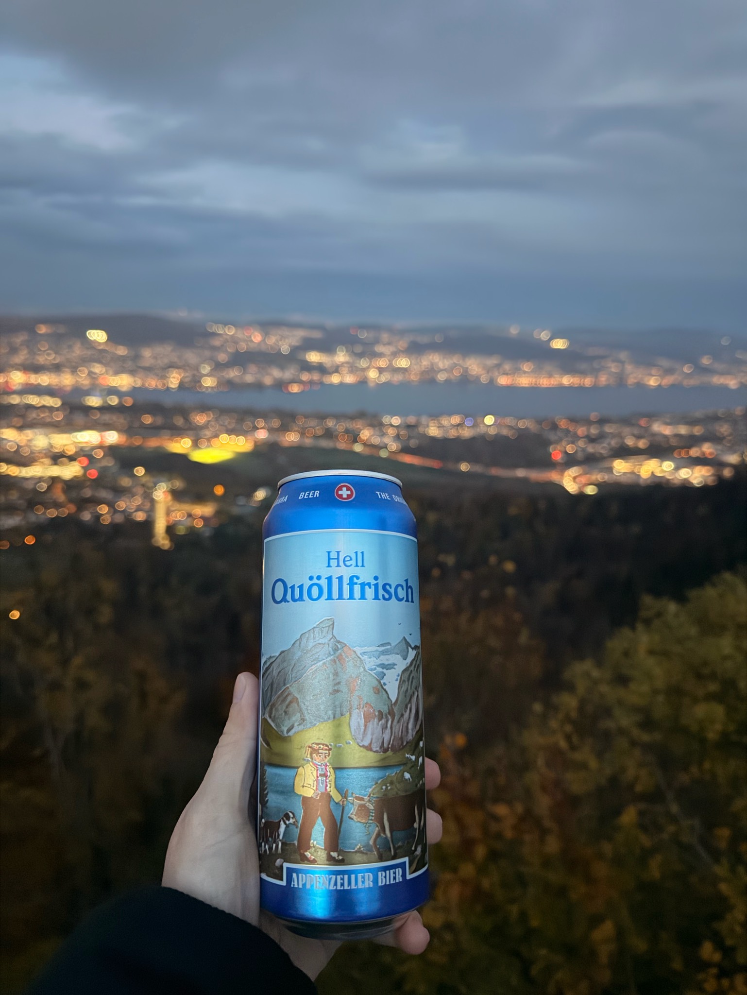 Hell Quöllfrisch, Brauerei Locher (Appenzeller)