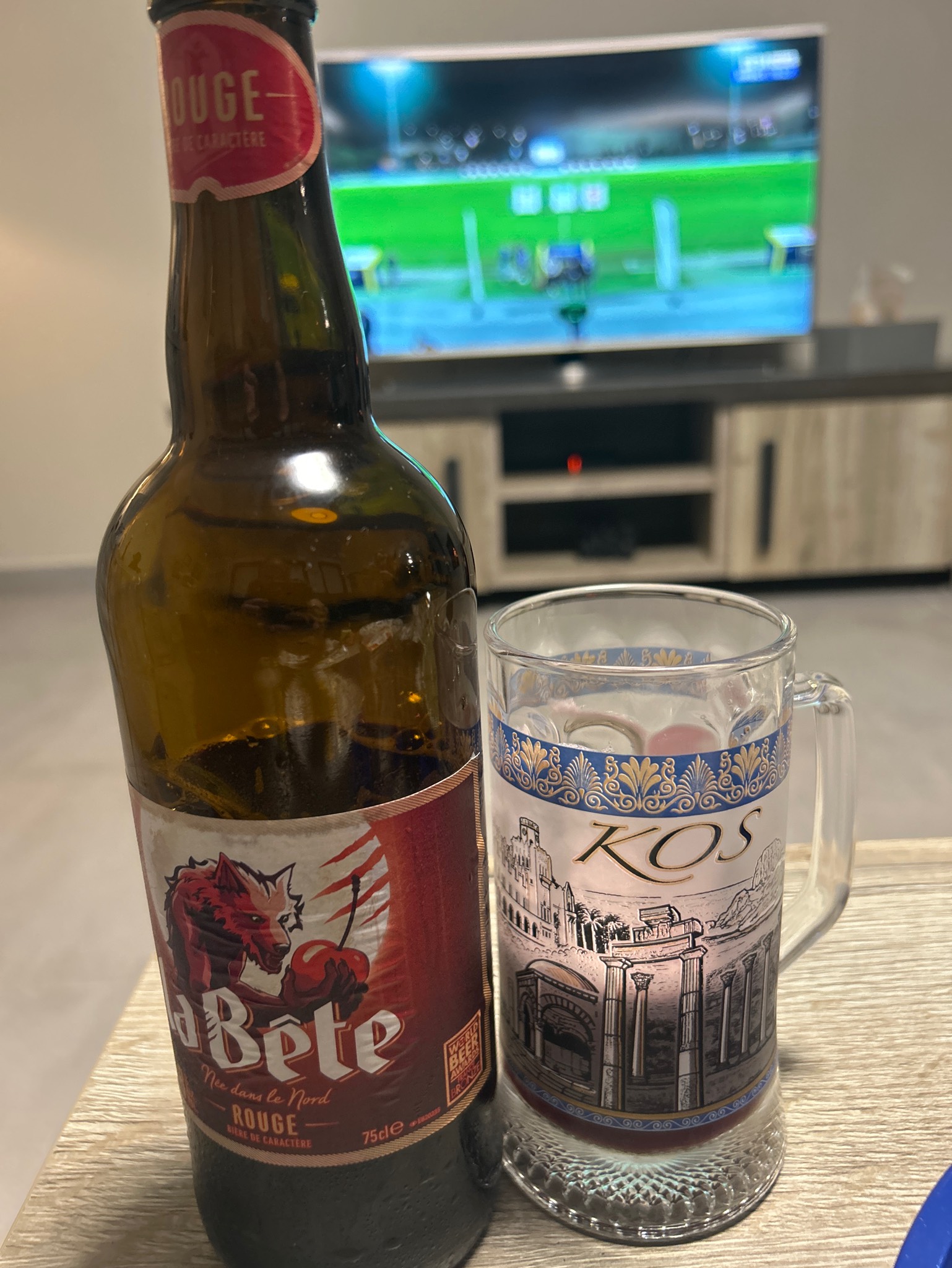 La Bête Rouge, France