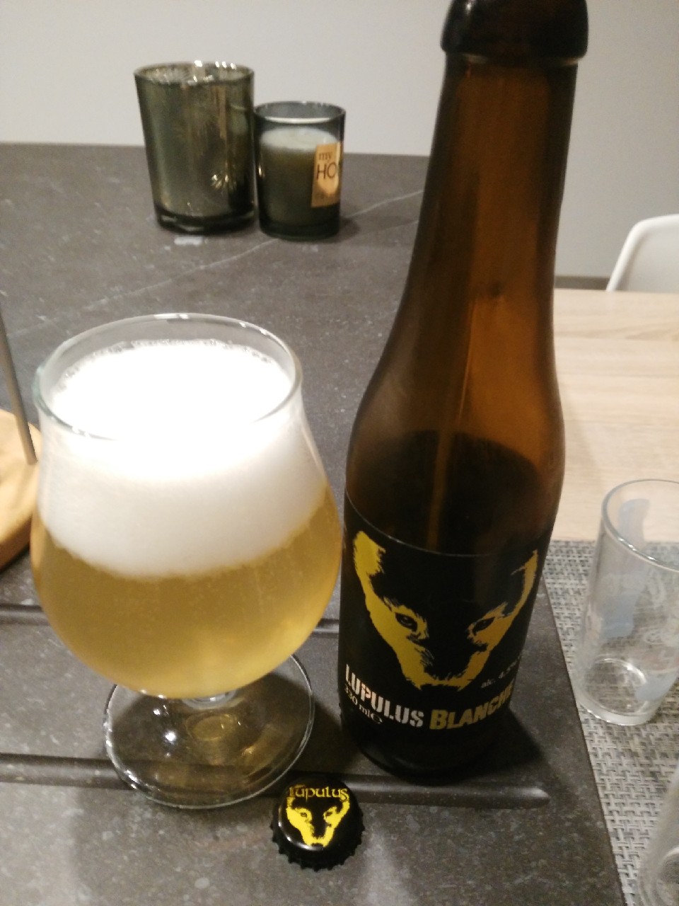 Lupulus Blanche, Belgium