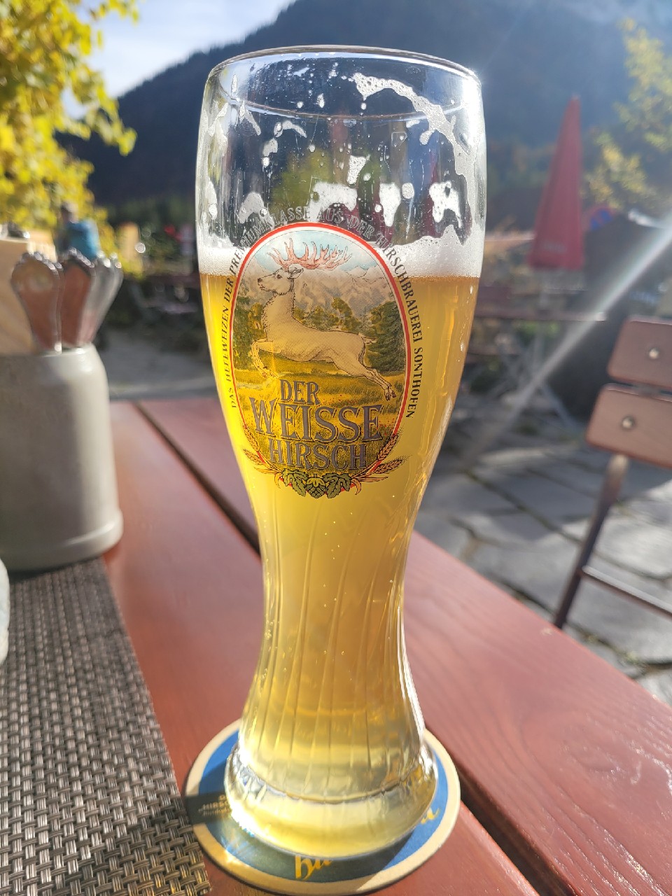 Weisser Hirsch, Privatbrauerei Höss der Hirschbräu