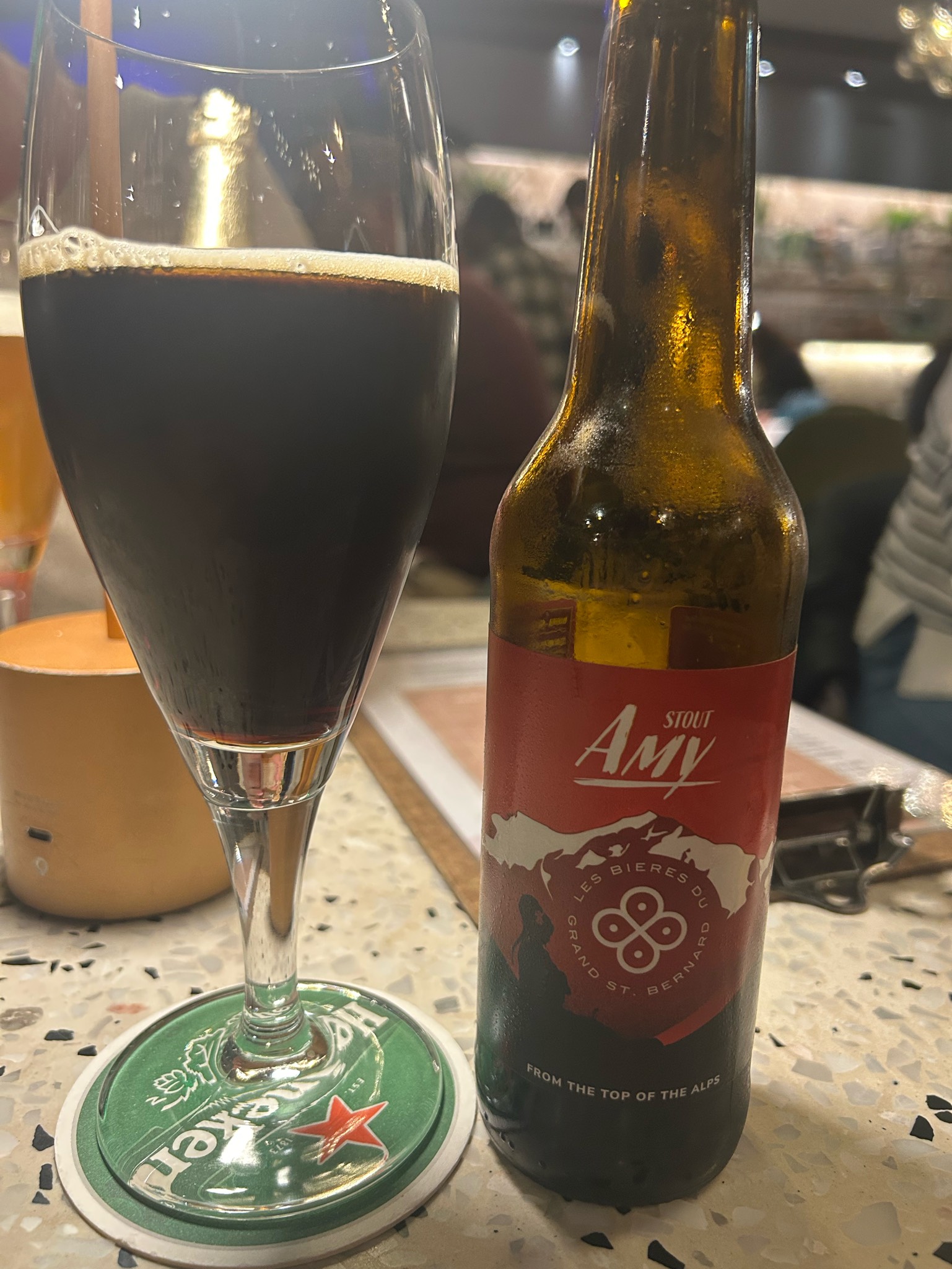 Amy, Les Bières Du Grand St. Bernard