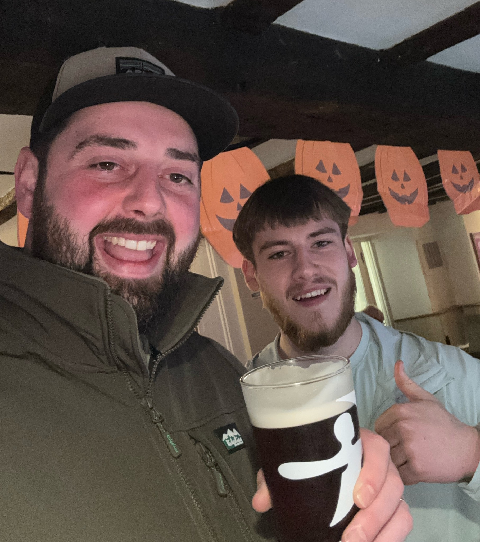 Worthington's Creamflow / Worthington's Best Bitter, England