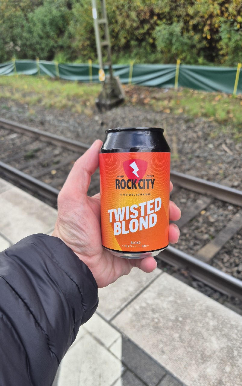 Twisted Blond, Netherlands