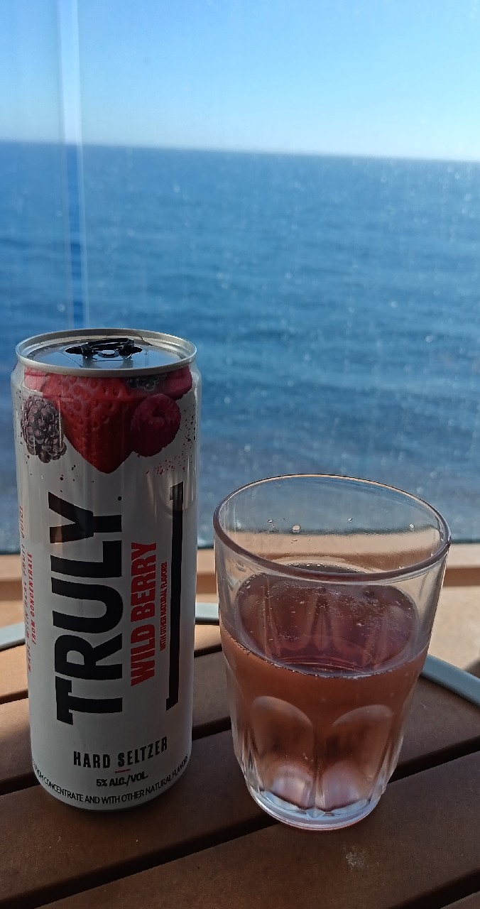 Truly Wild Berry, Truly Hard Seltzer (The Boston Beer Company)