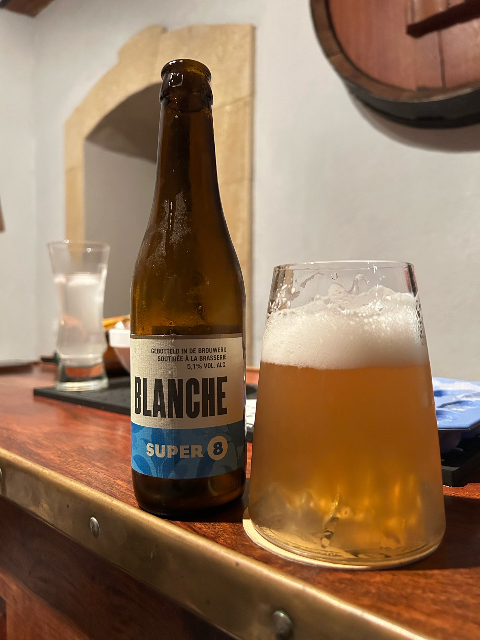 Super 8 Blanche, Brouwerij Haacht