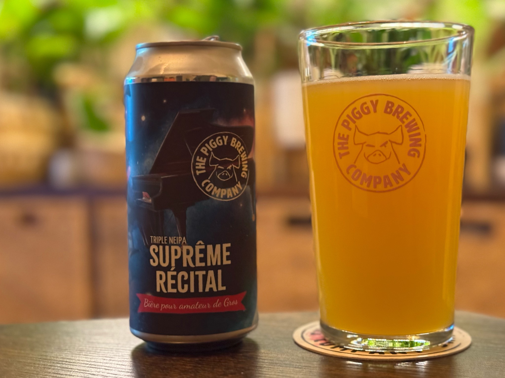 Suprême Récital, France