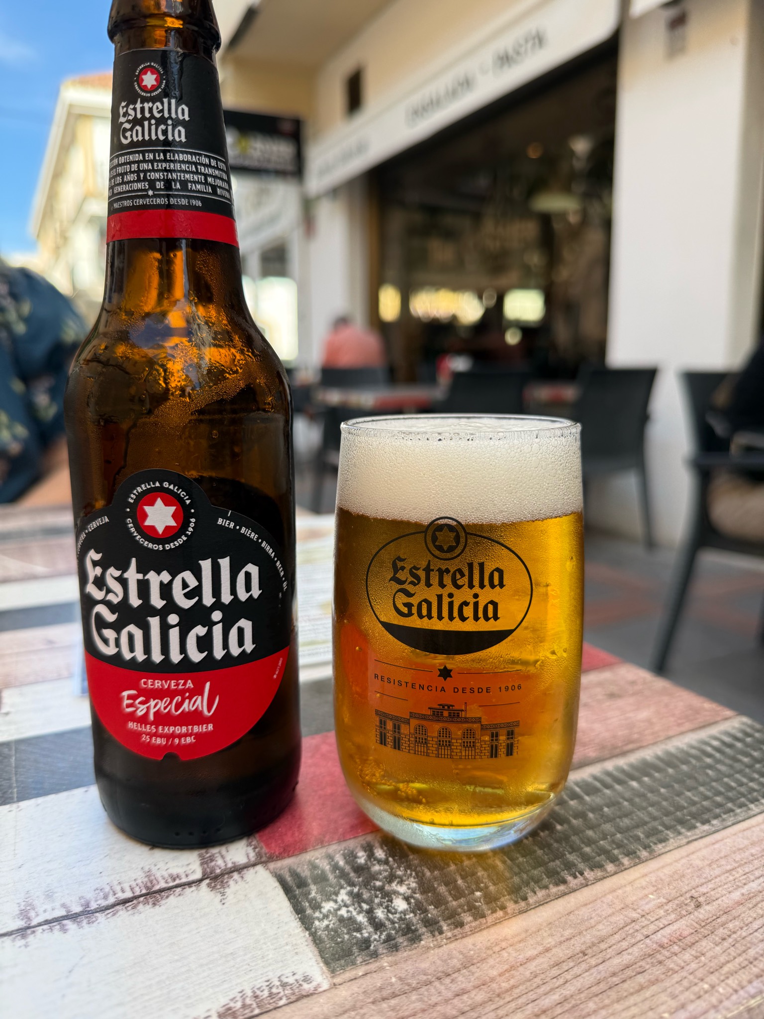 Estrella Galicia Especial, Spain