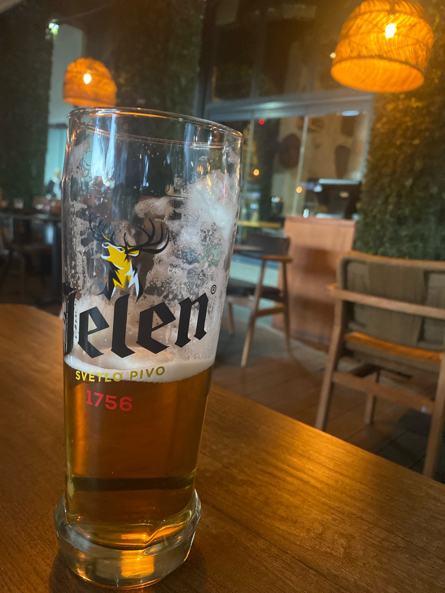 Jelen Svetlo / Svijetlo Pivo, Serbia