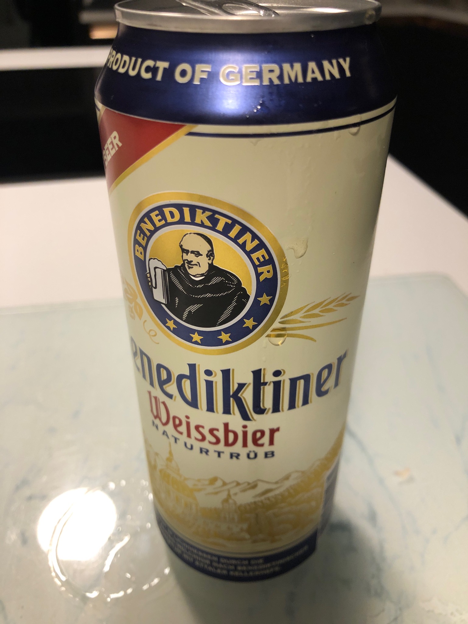 Benediktiner Weißbier Naturtrüb, Germany