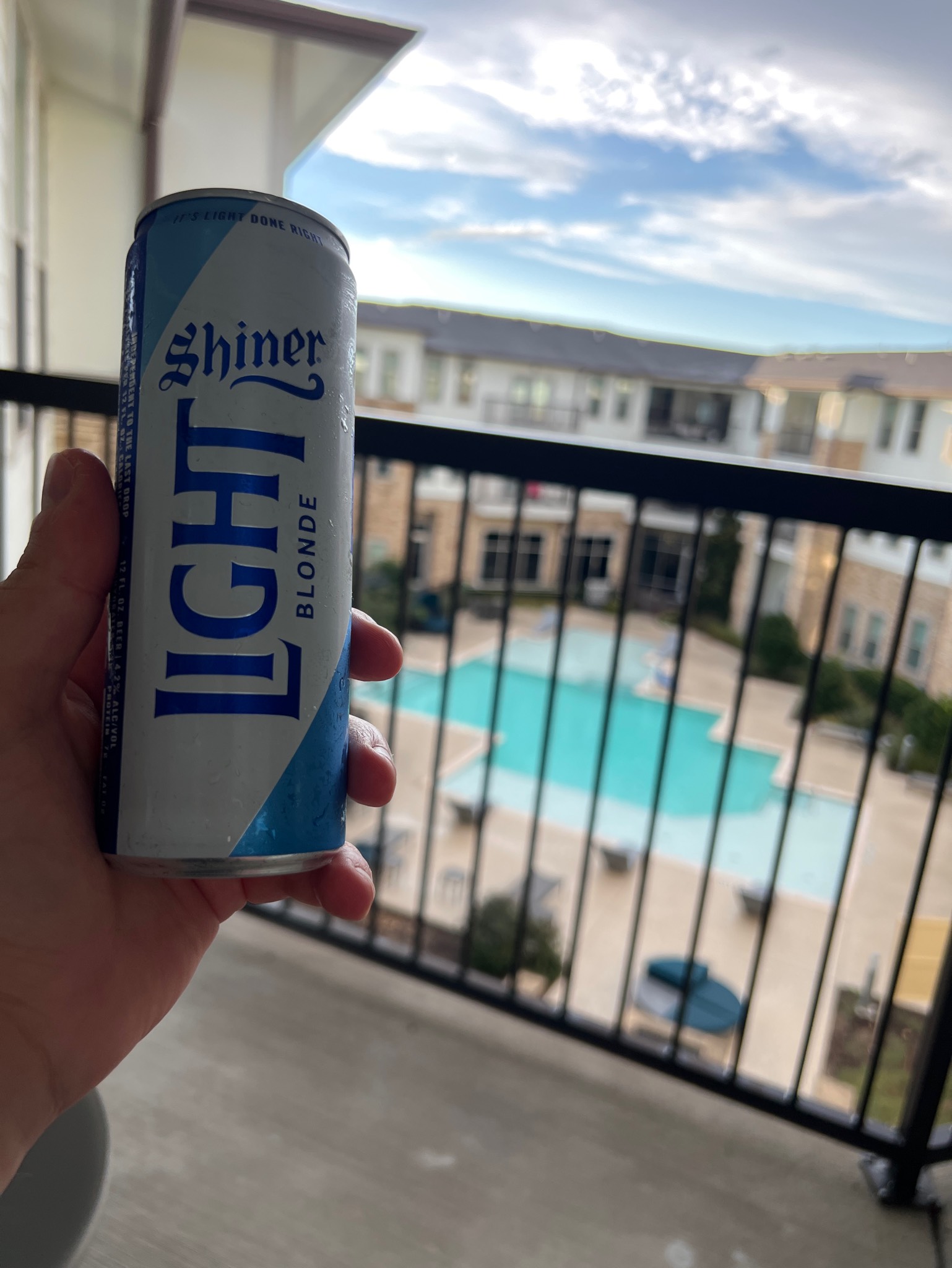 Shiner Light Blonde, Spoetzl Brewery