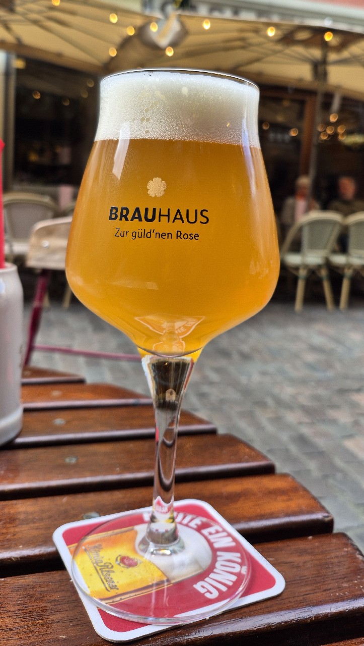 Brauhaus Zur güld'nen Rose Helles, Brauhaus Zur güld'nen Rose