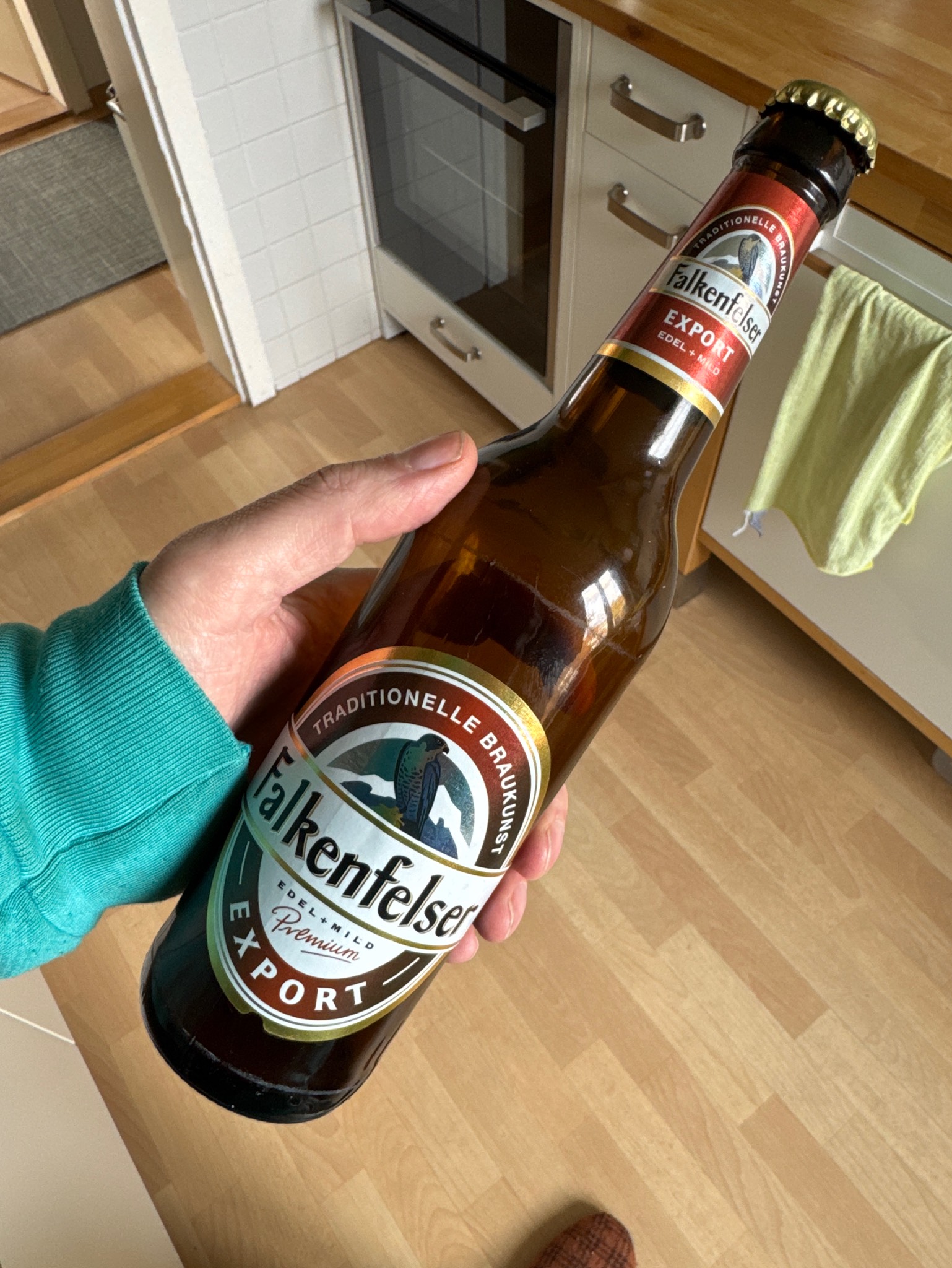 Falkenfelser Premium Export, Bayernbräu Fränkische Saale (Netto)