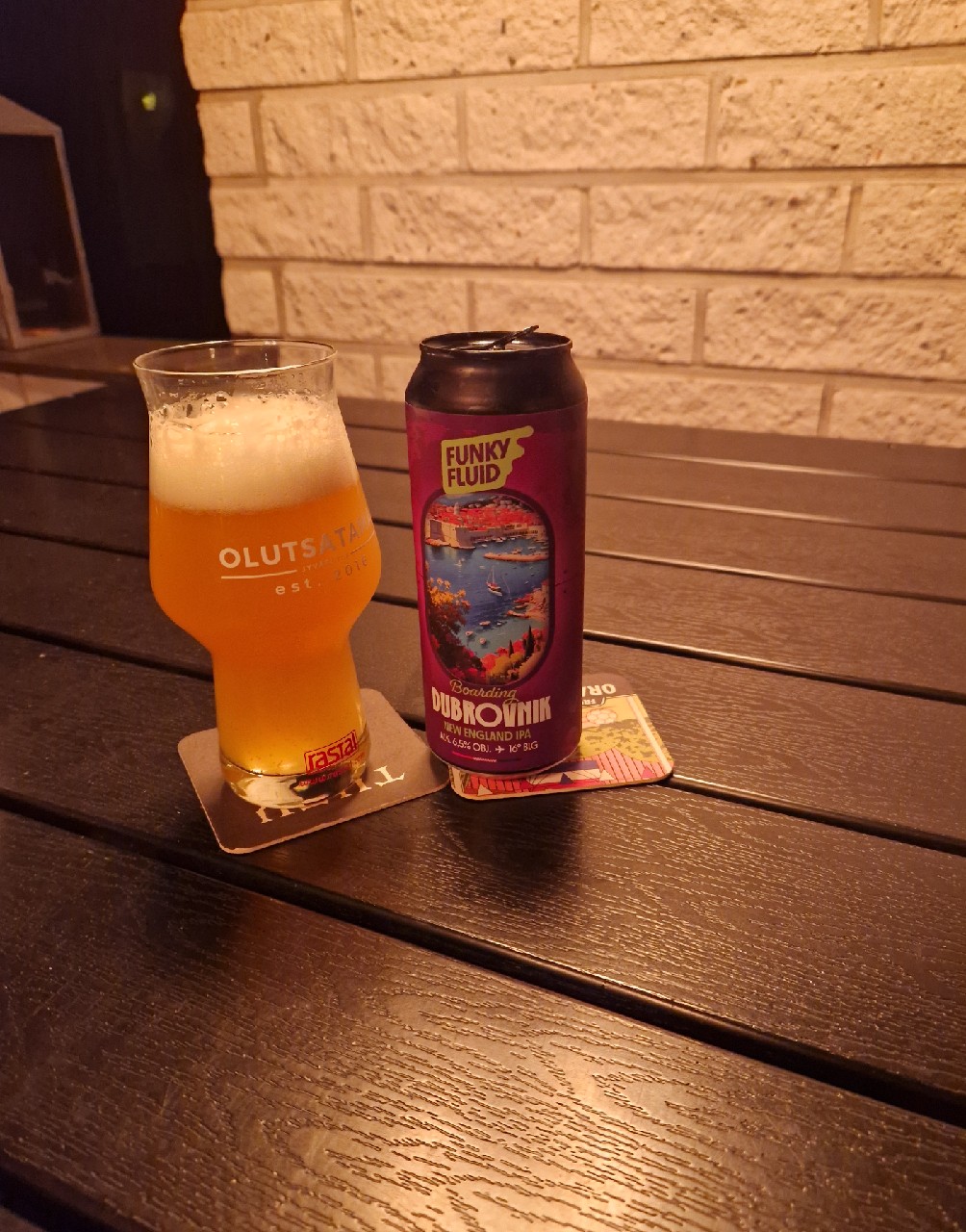 Boarding: Dubrovnik, Poland