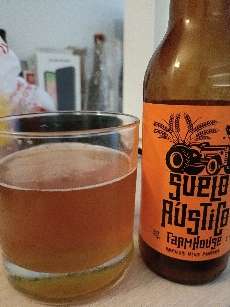 Suelo Rústico, Cerveza Chutney