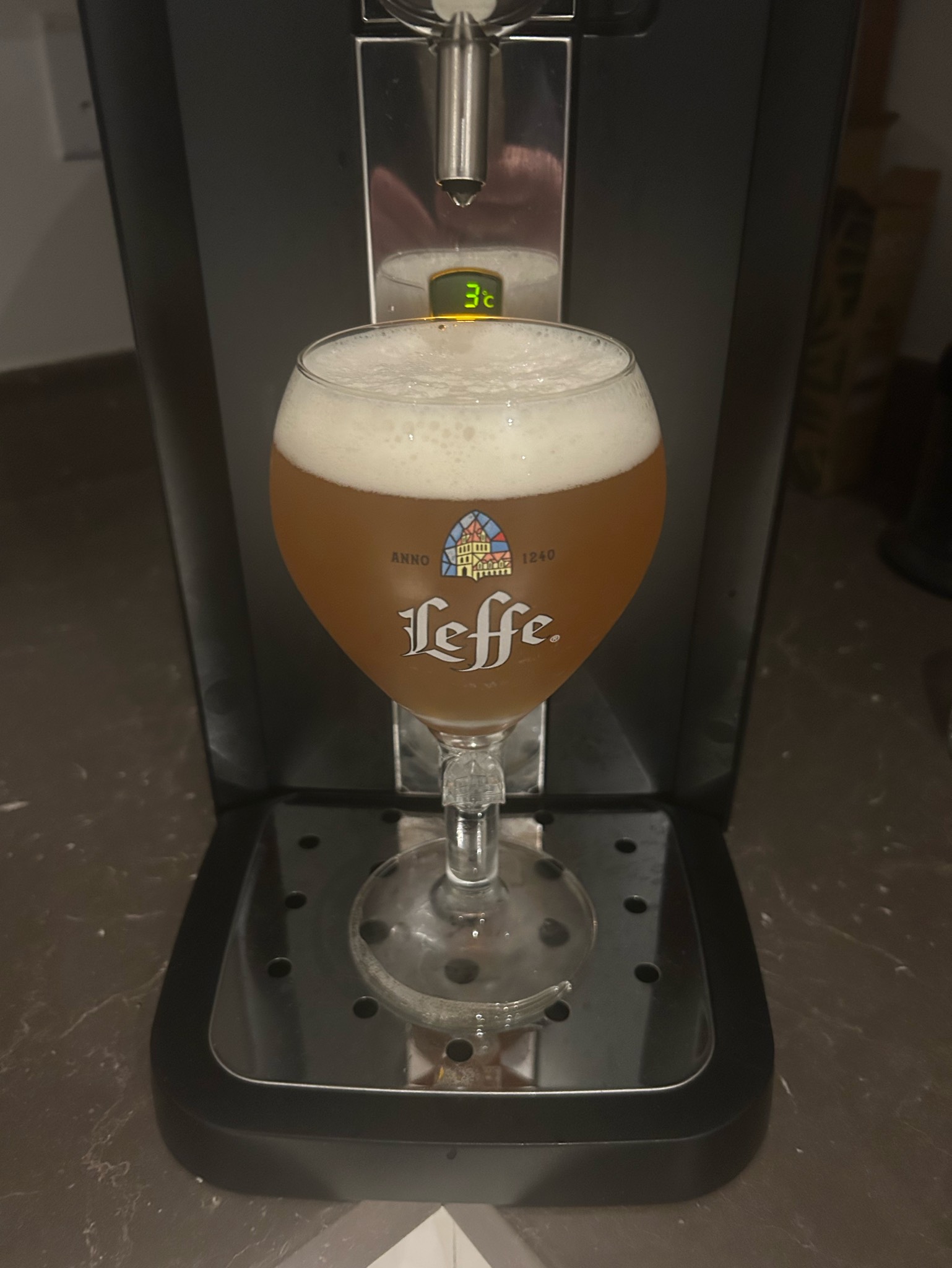 Leffe Blanche, Belgium