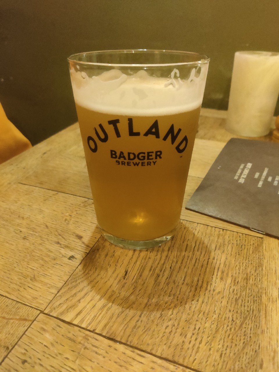 Outland Hazy IPA, Brasserie Outland