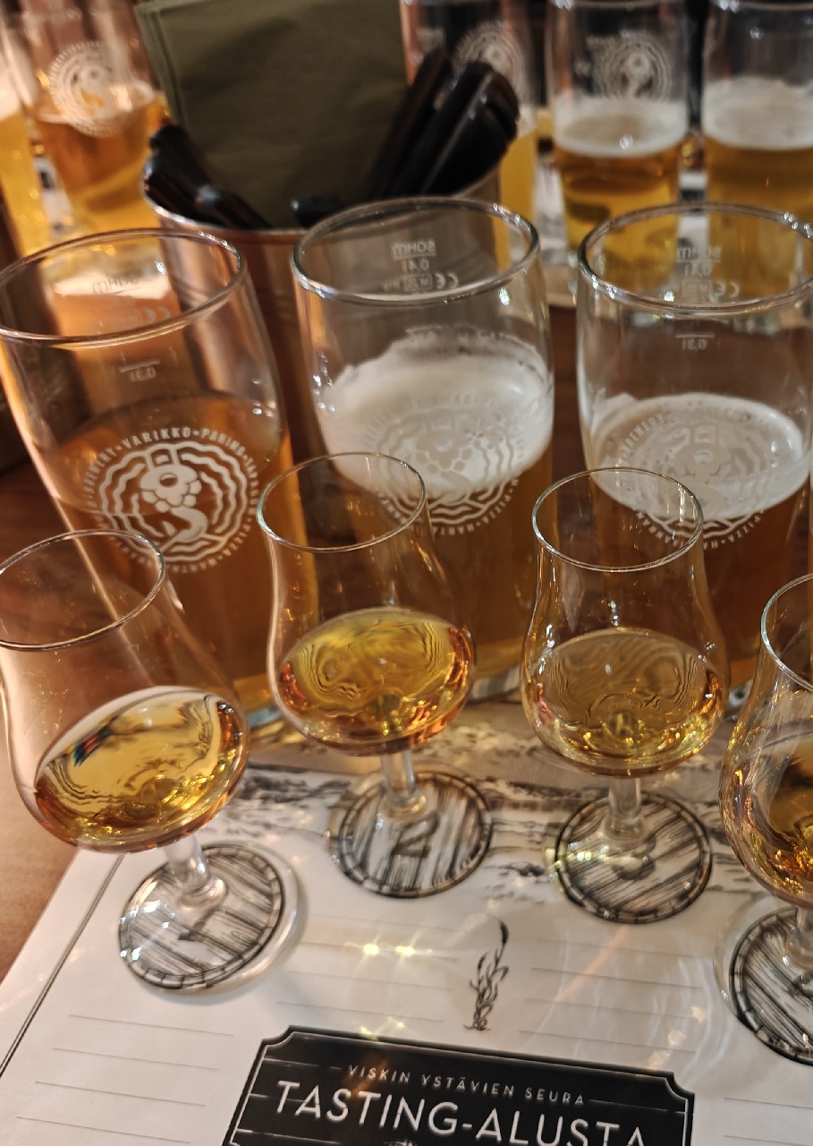 Länsituuli, Finland