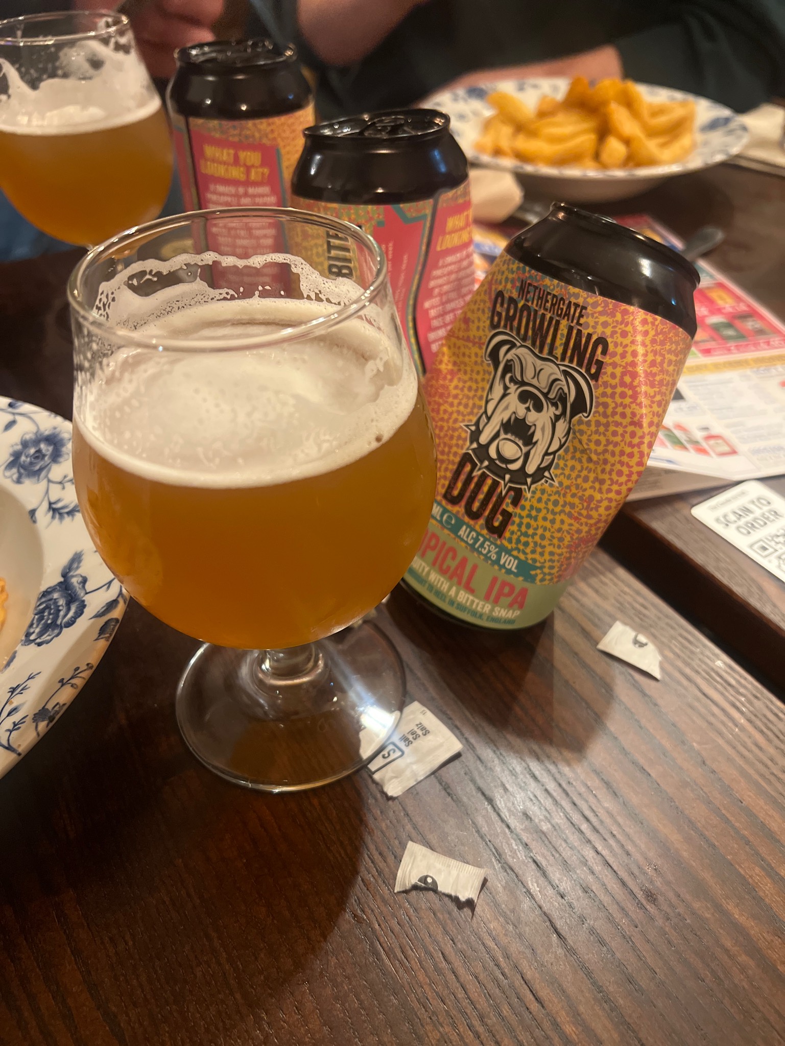 Growling dog, Nethergate Brewery