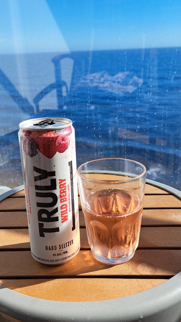 Truly Wild Berry, Truly Hard Seltzer (The Boston Beer Company)