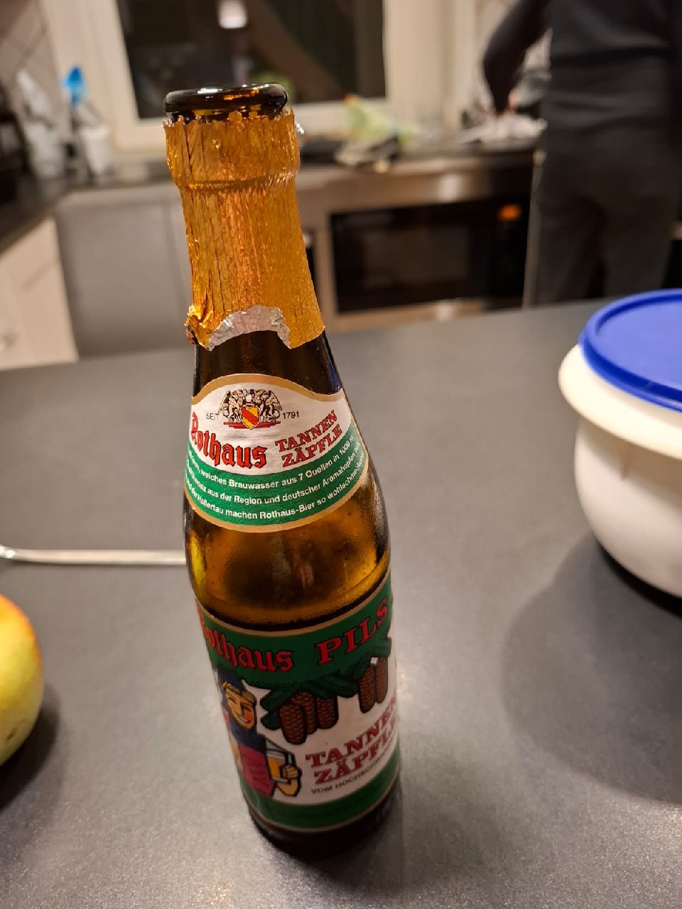 Schwarzwald Zäpfle naturtrüb / Maidle, Badische Staatsbrauerei Rothaus