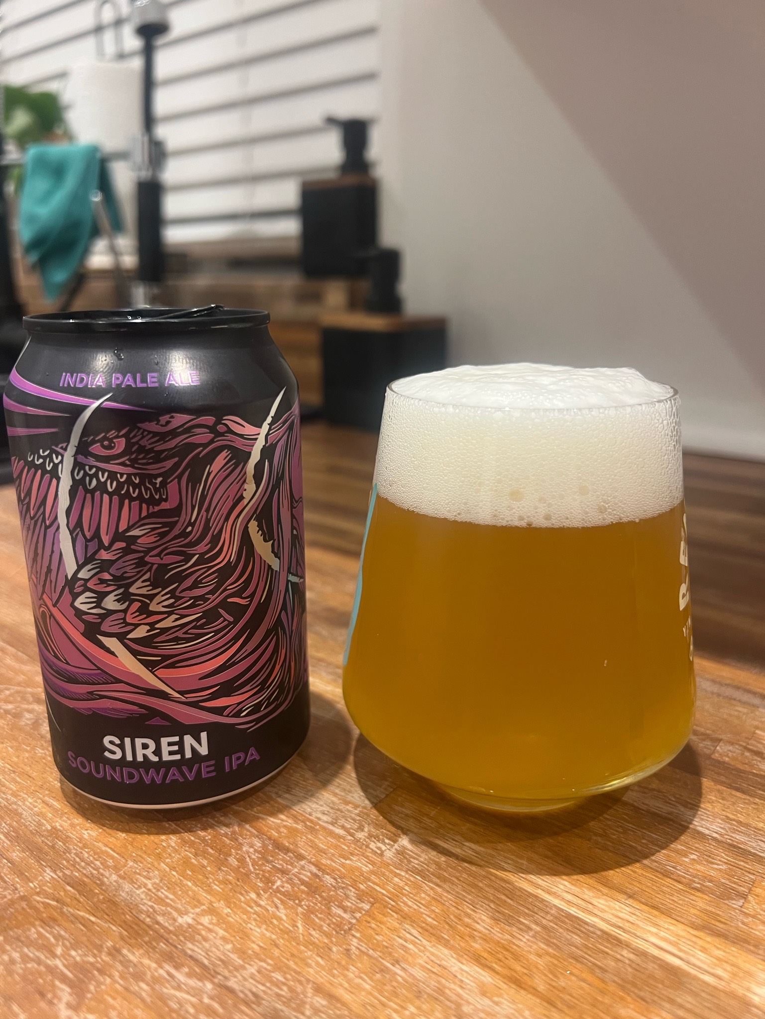 Soundwave IPA, Siren Craft Brew