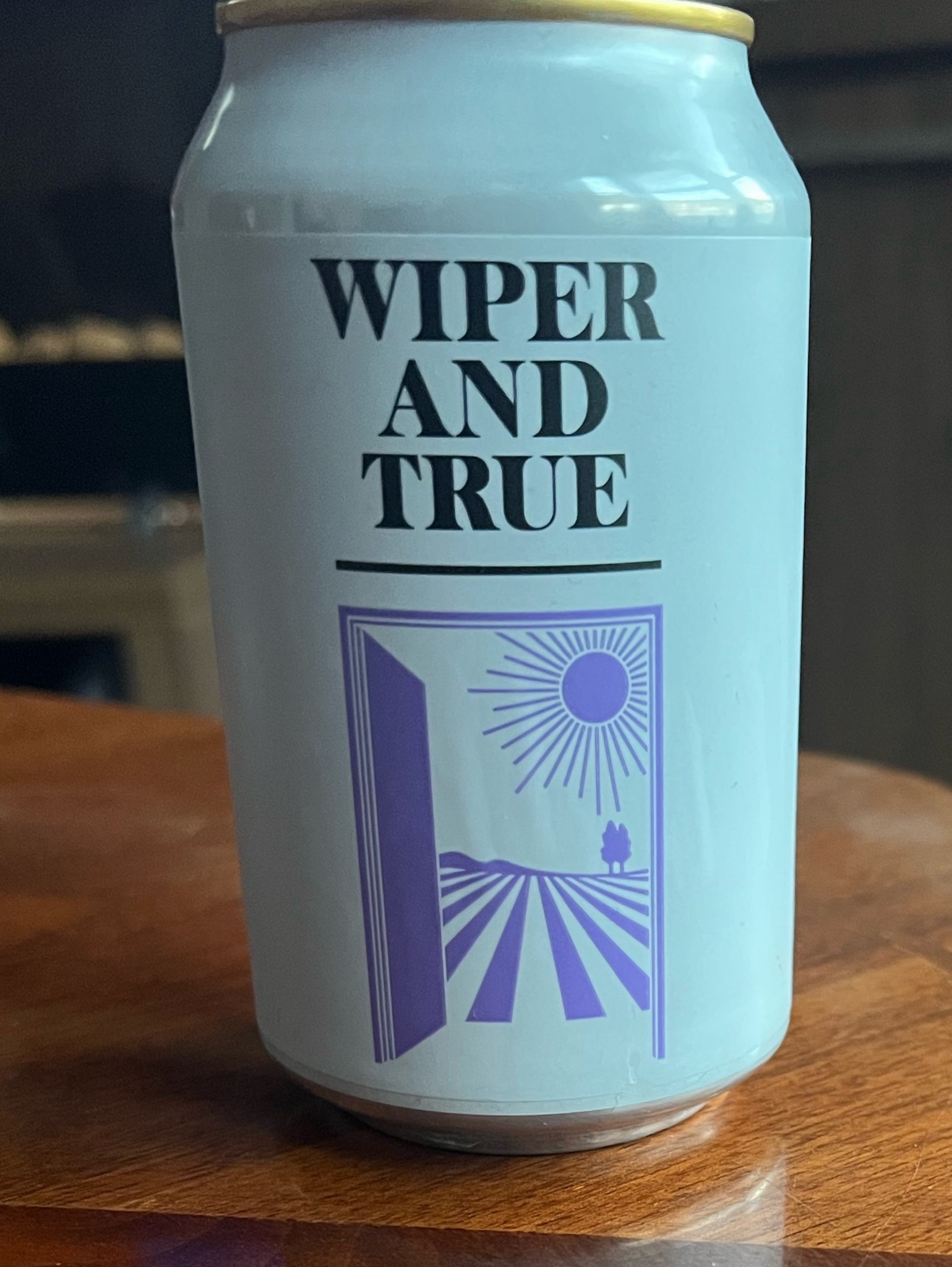 Field Saison, Wiper and True