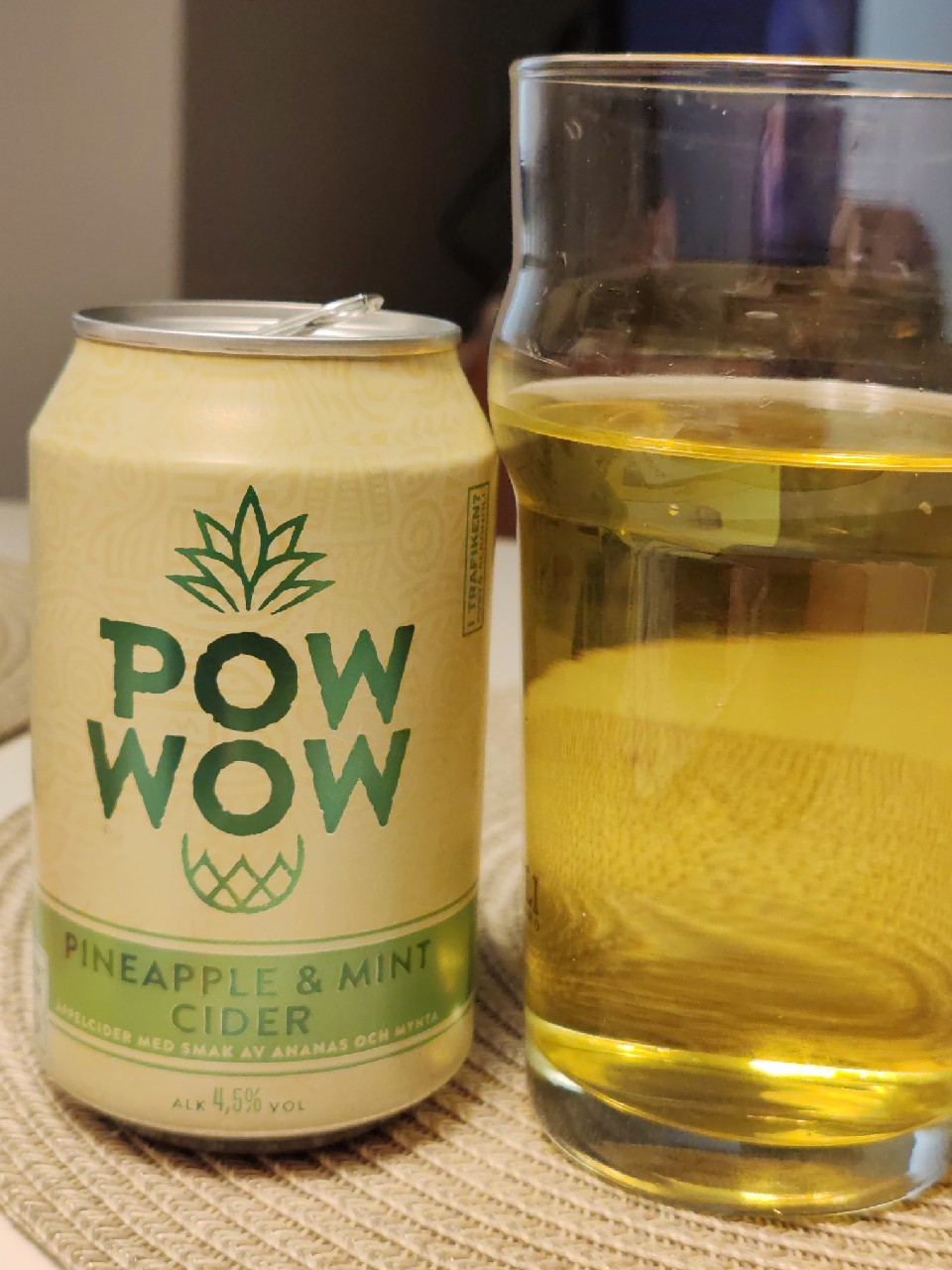 Pow Wow, MR Beverage AB Saltsjö Boo