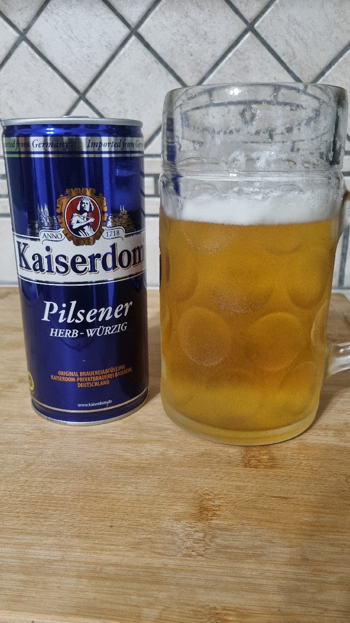 Pilsener / Premium German Lager / Pilsener Herb-Würzig, Privatbrauerei Kaiserdom