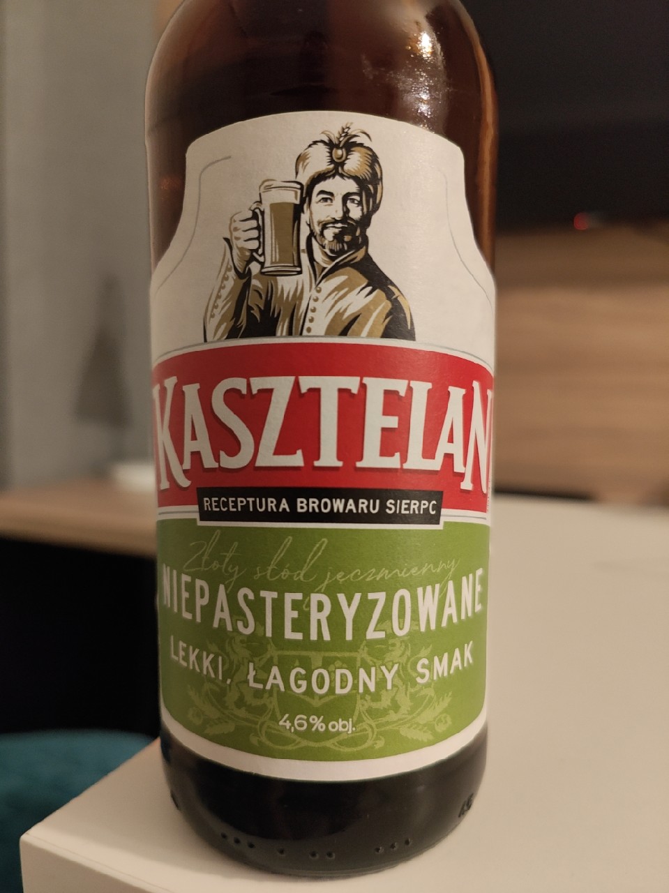 Kasztelan Niepasteryzowane, Poland