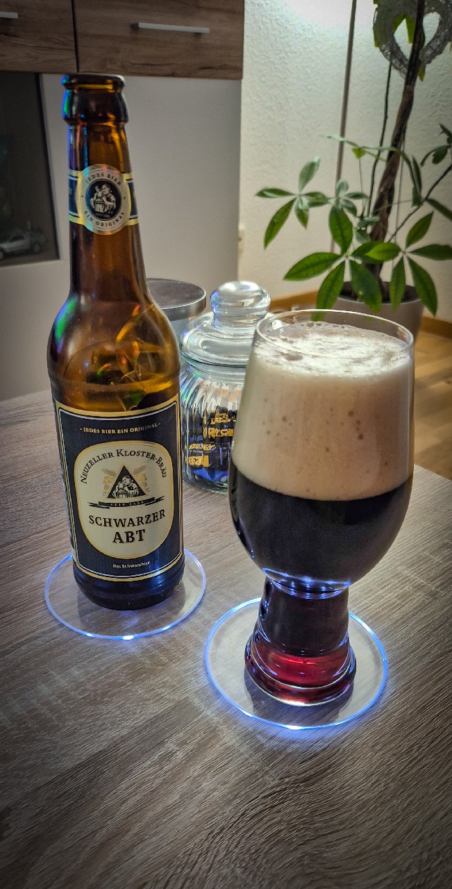 Schwartzer ABT, Klosterbrauerei Neuzelle