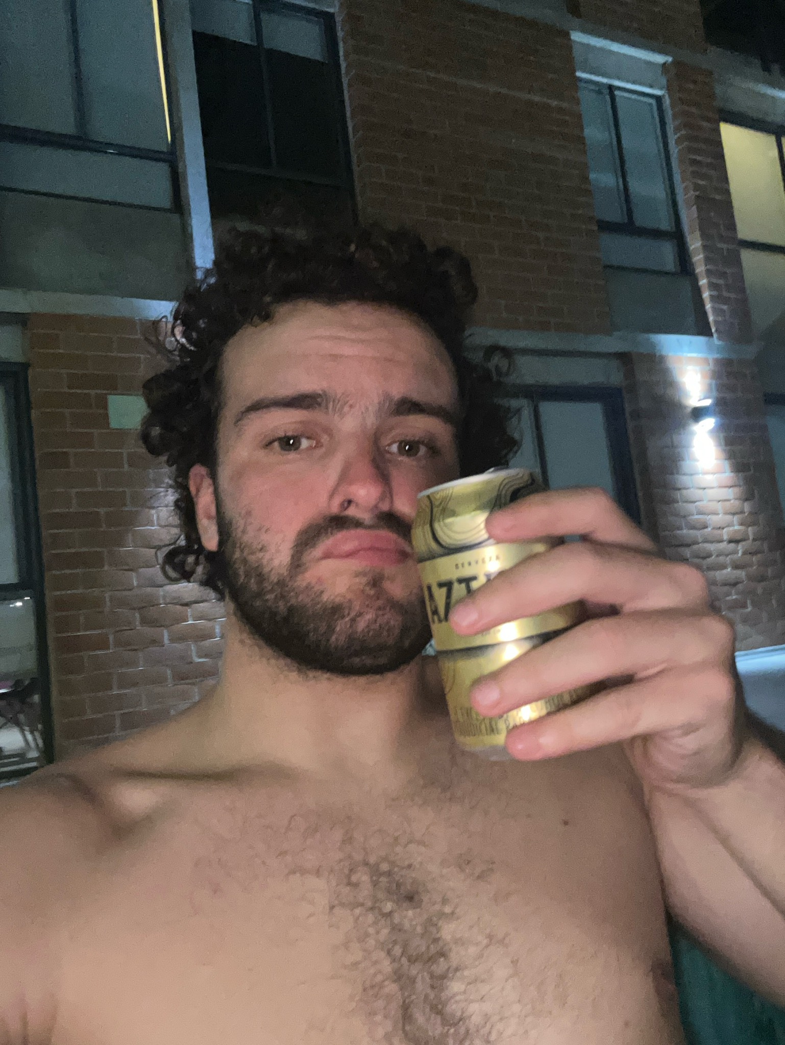 Azteca, Cervecería Bavaria (AB InBev)