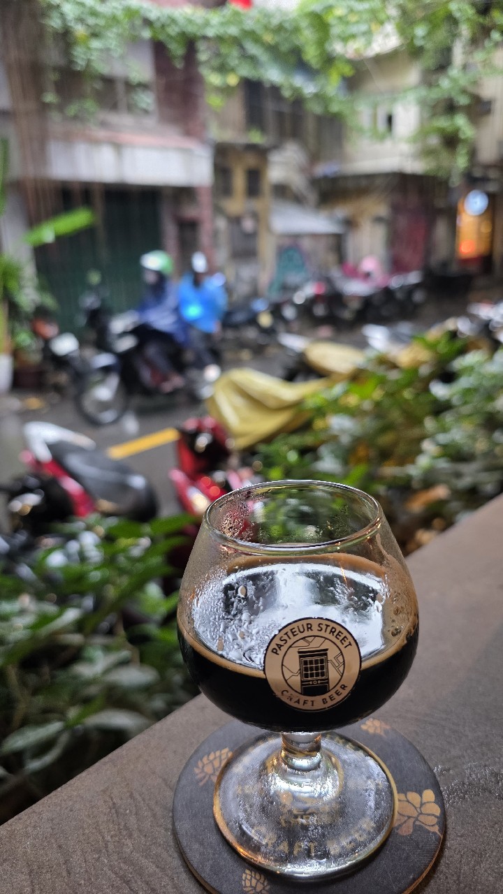 Cyclo Imperial Chocolate Stout, Vietnam