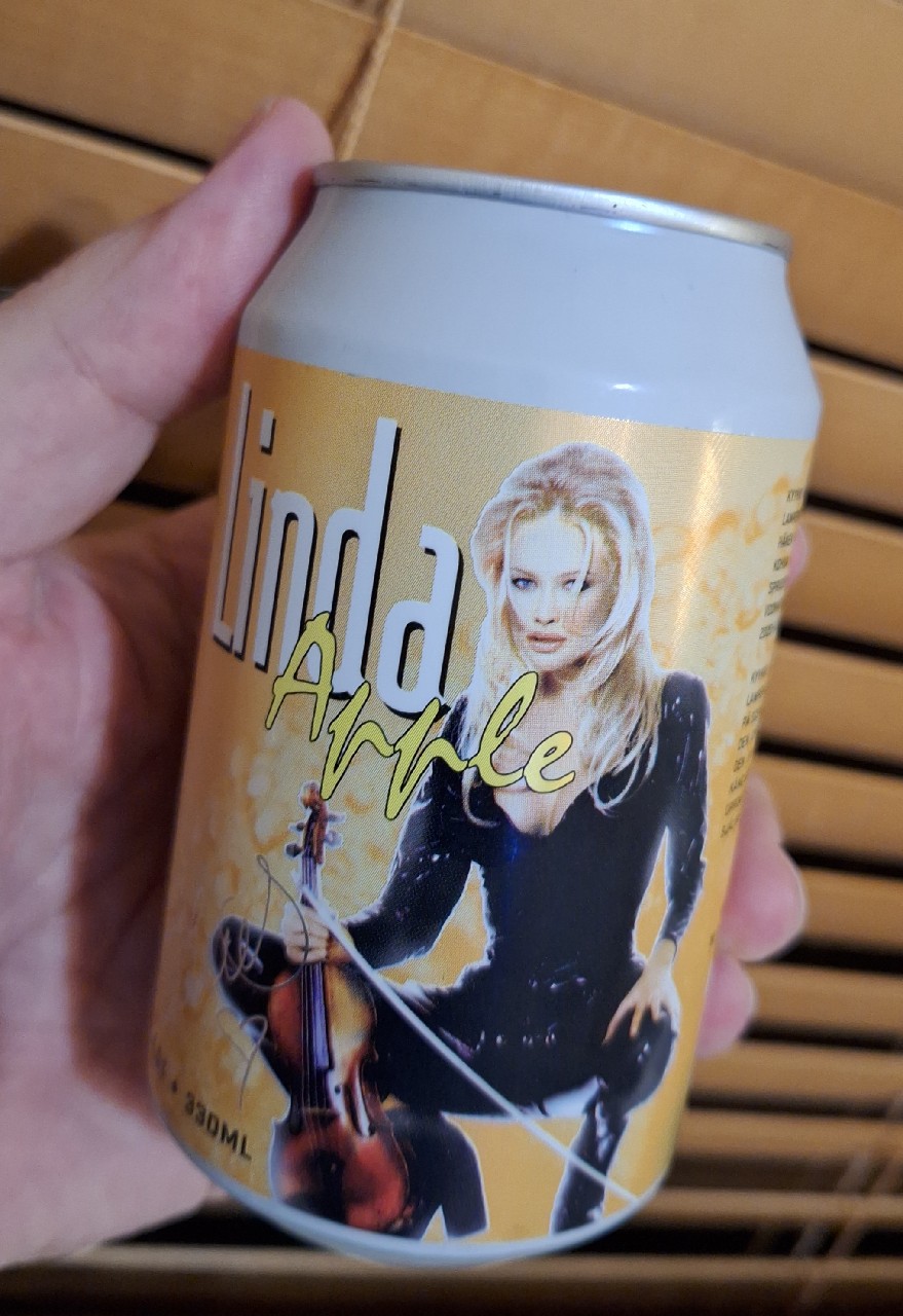 Linda Apple, Finland