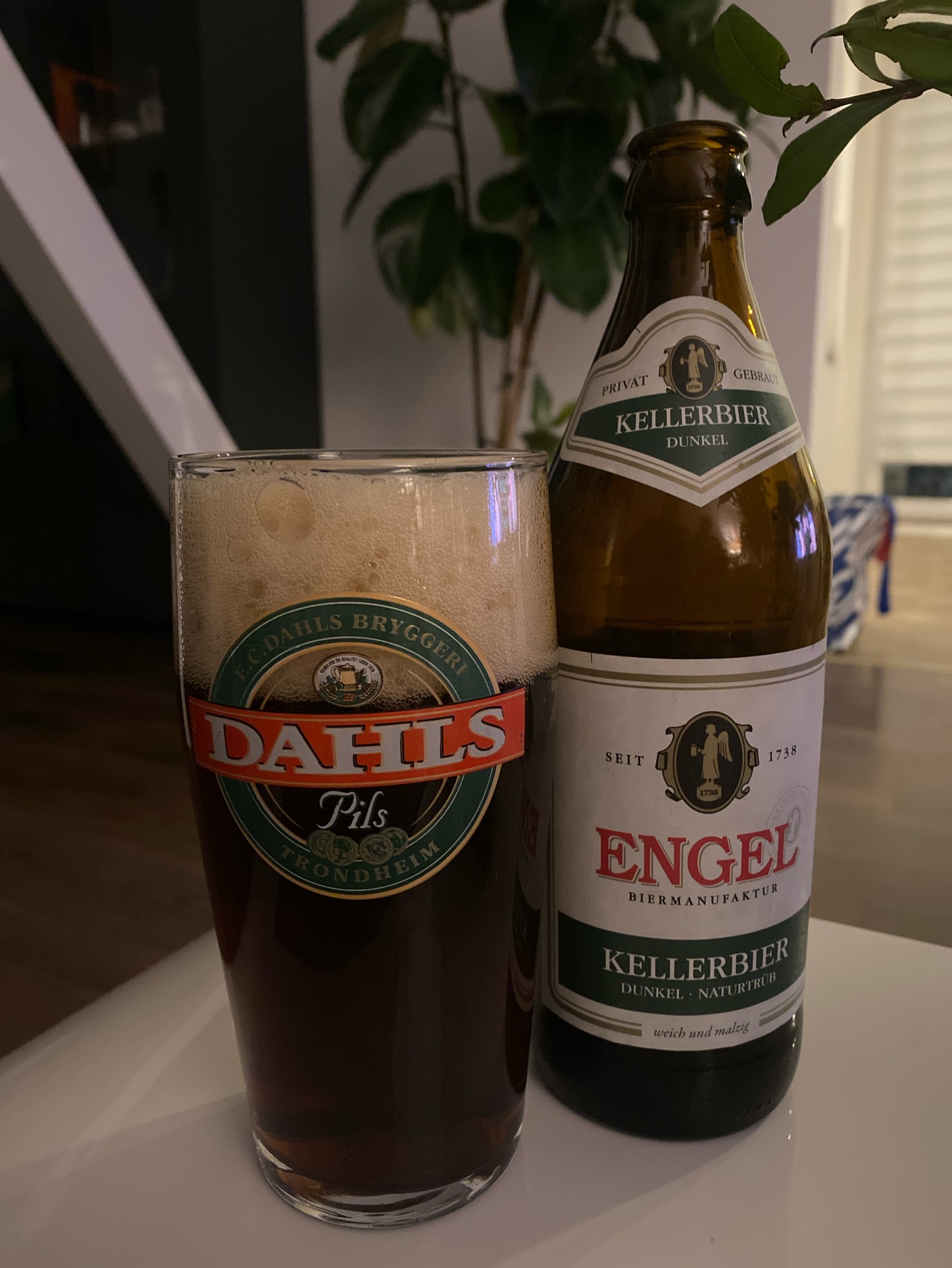 Engel Kellerbier Dunkel, Biermanufaktur Engel GmbH & Co. KG