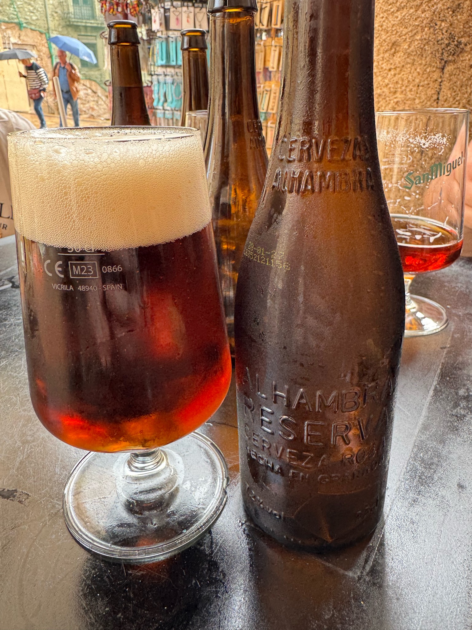 Alhambra Reserva Roja, Alhambra (Grupo Mahou-San Miguel)