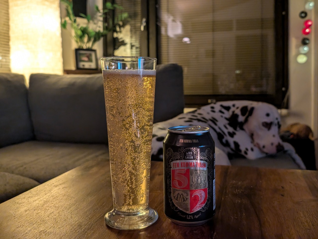 Fem Komma Tvåan, Sweden