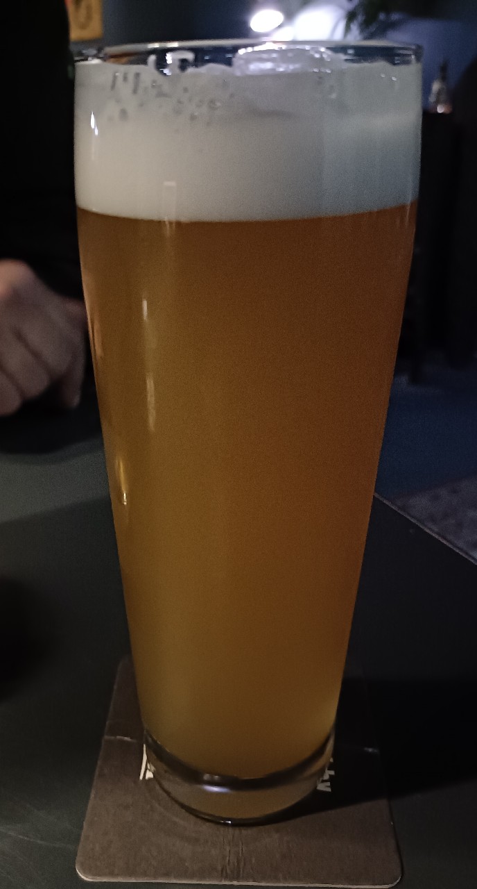 Vemmelsääri, Brew-Pub Gallows Bird