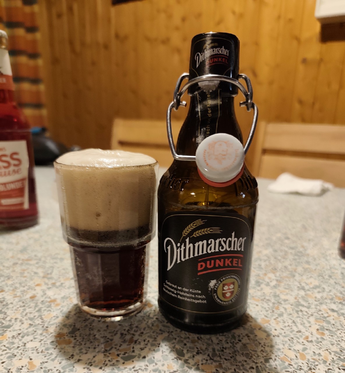 Dithmarscher Dunkel, Dithmarscher Brauerei Karl Hintz