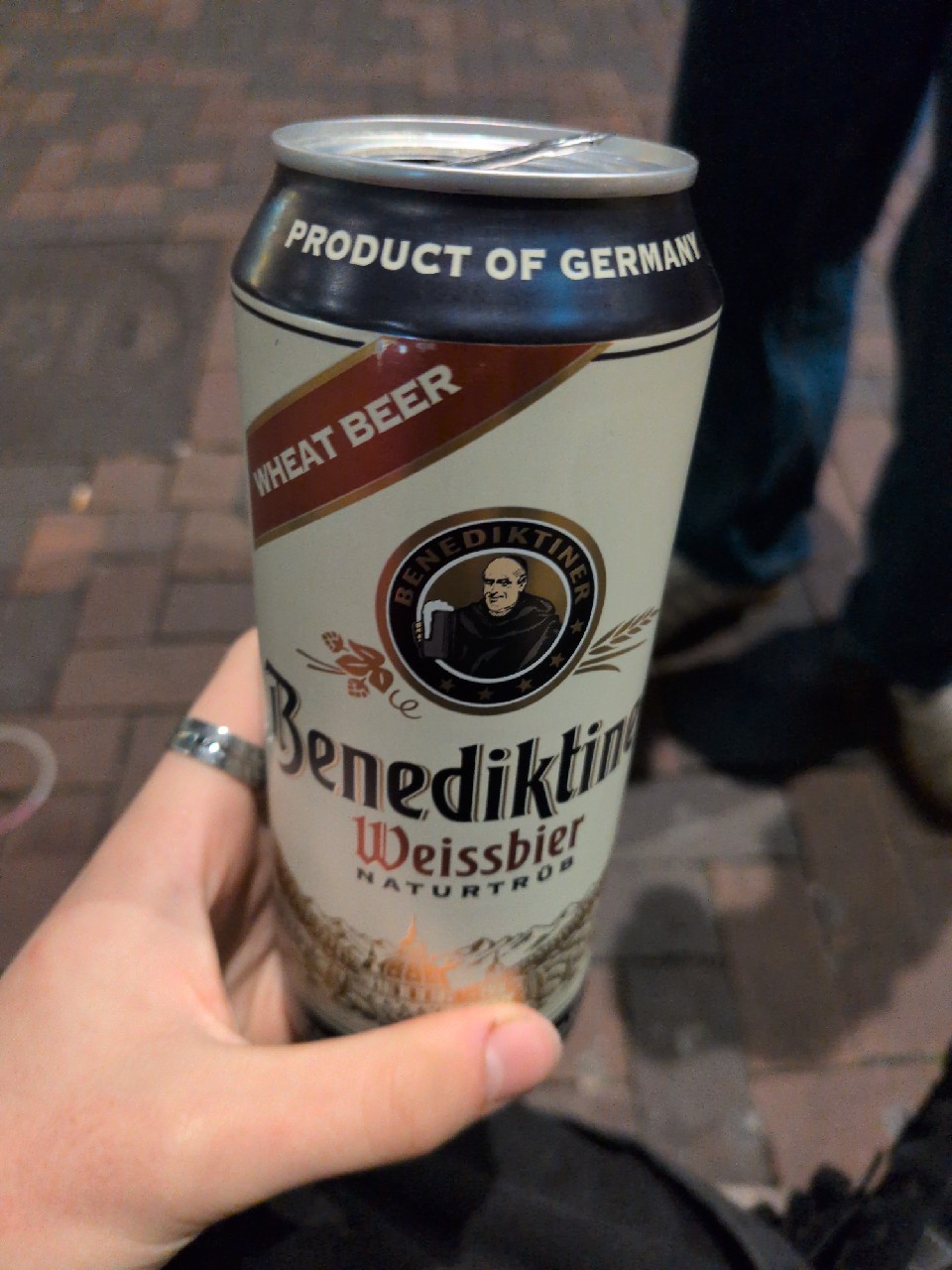 Benediktiner Weißbier Naturtrüb, Benediktiner Weißbräu GmbH