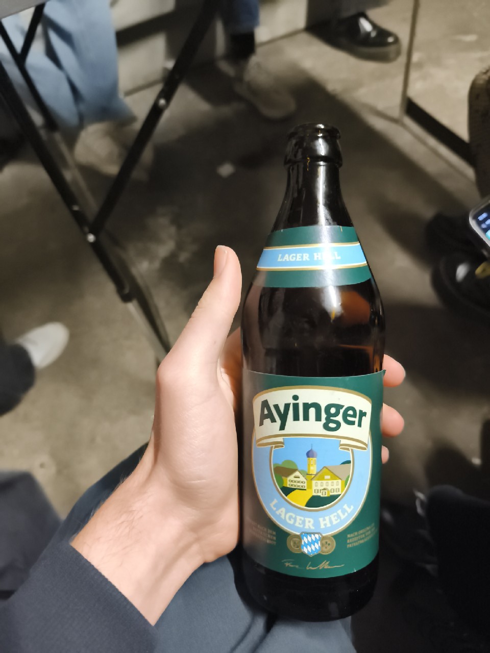 Ayinger Lager Hell, Ayinger Privatbrauerei