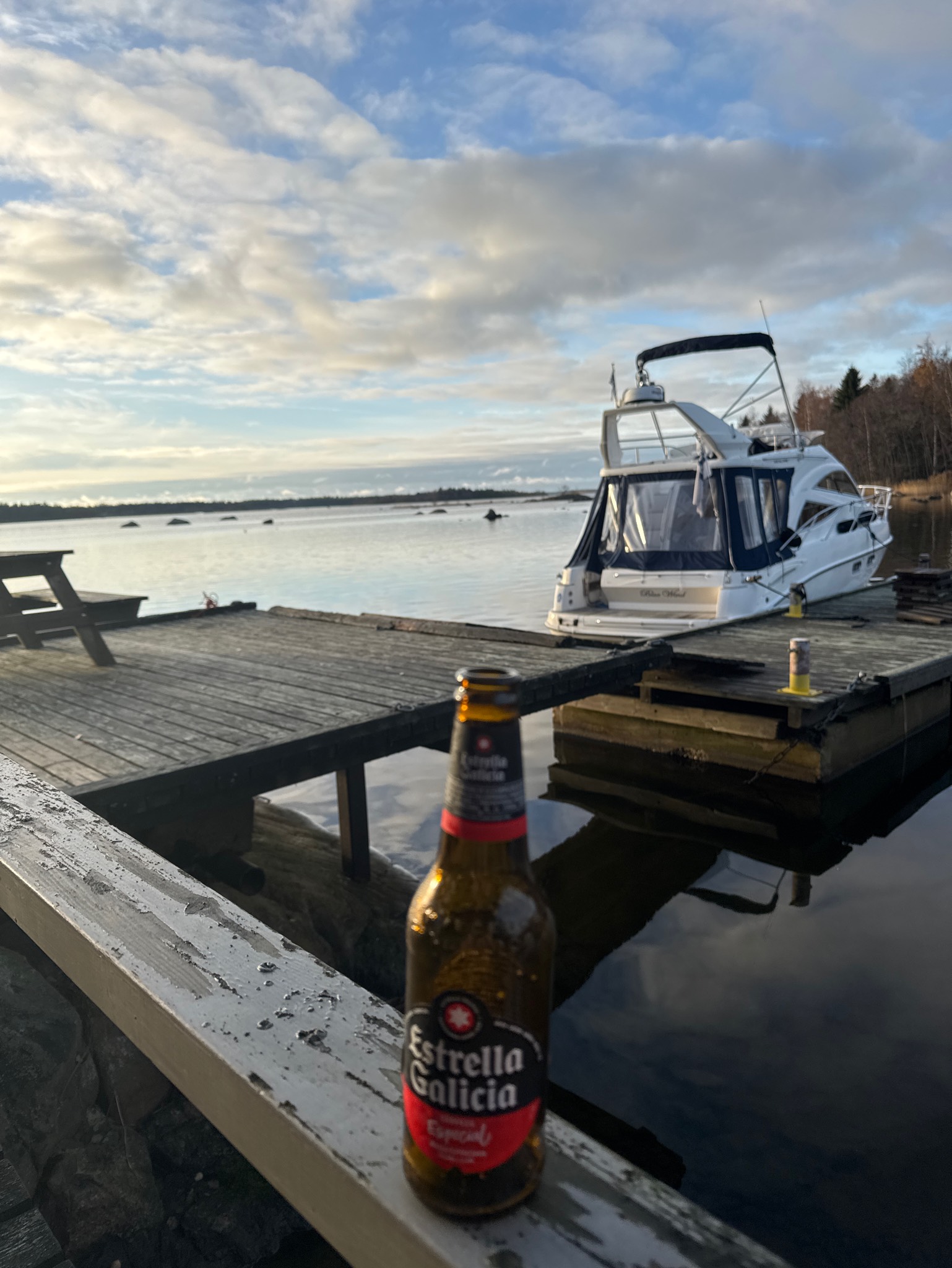 Estrella Galicia Especial, Hijos de Rivera, S.A.U.