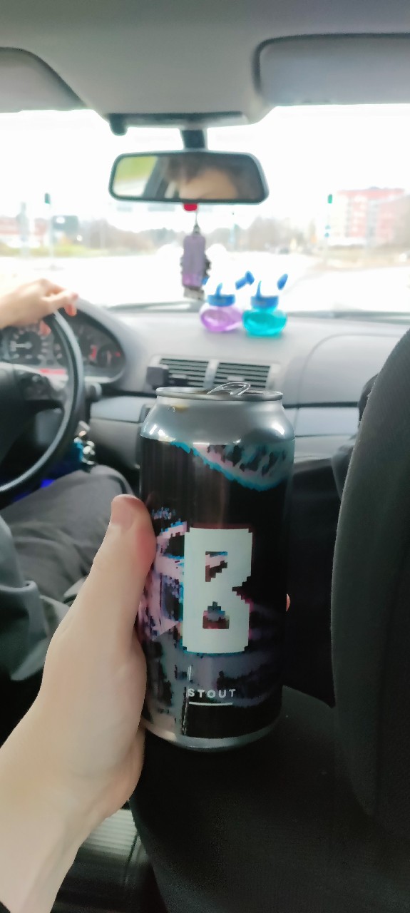 Yökiitäjä, Finland