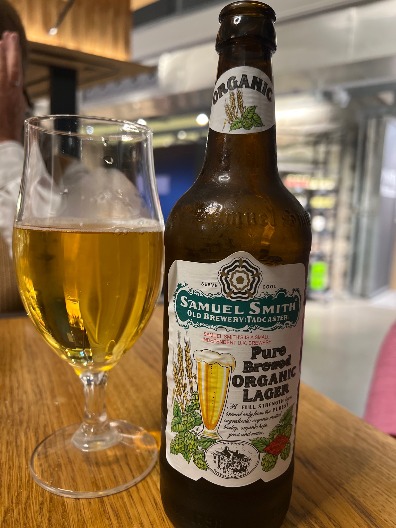 Pure Brewed Organic Lager Beer, Samuel Smith Old Brewery