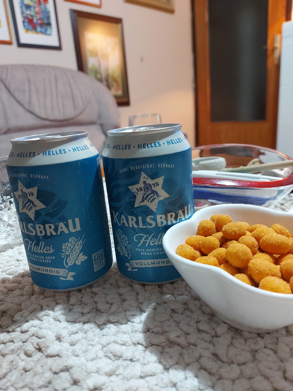 Karlsbräu Helles / Karlsberg Vollmundiges Helles, Karlsberg Brauerei