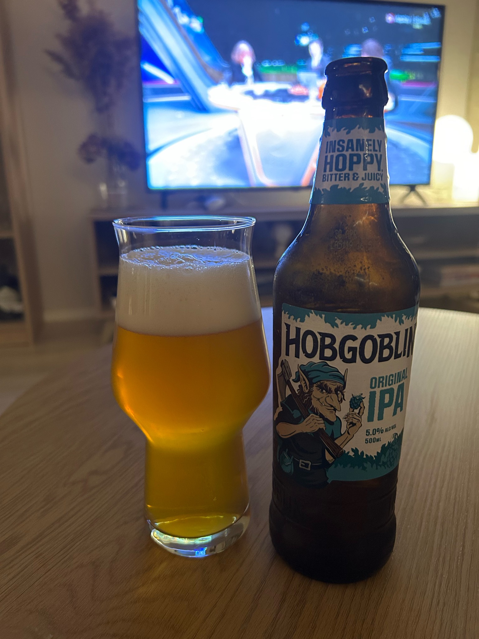 Hobgoblin IPA, Wychwood Brewery (Marston's Brewery)