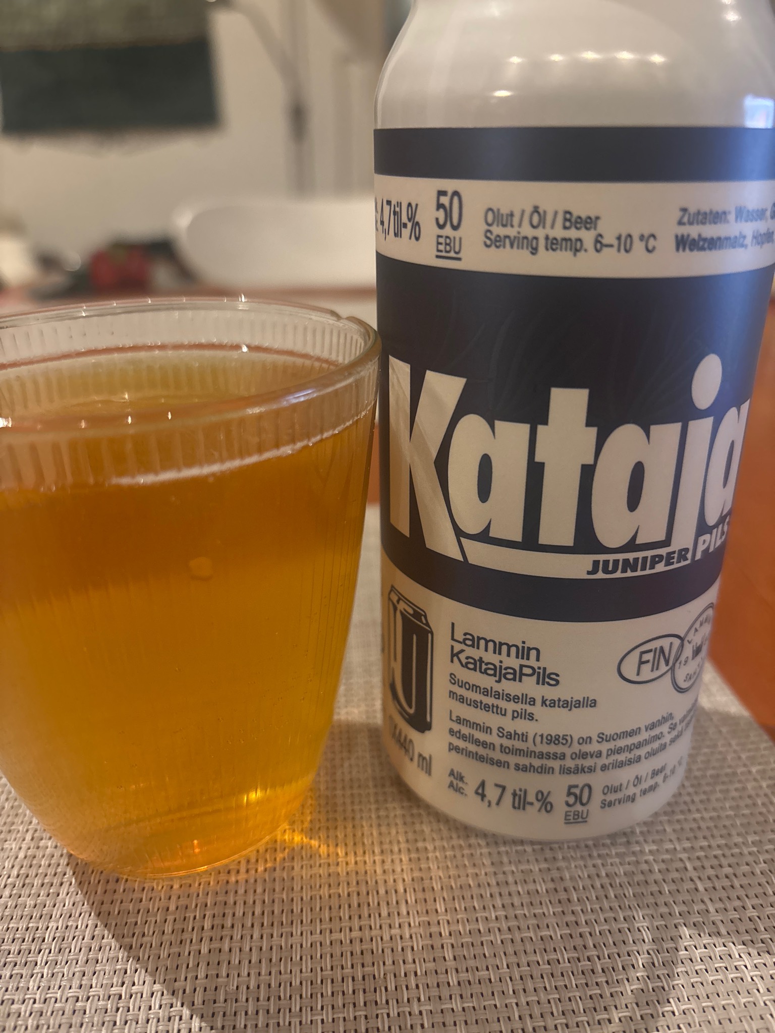 Kataja Pils, Finland