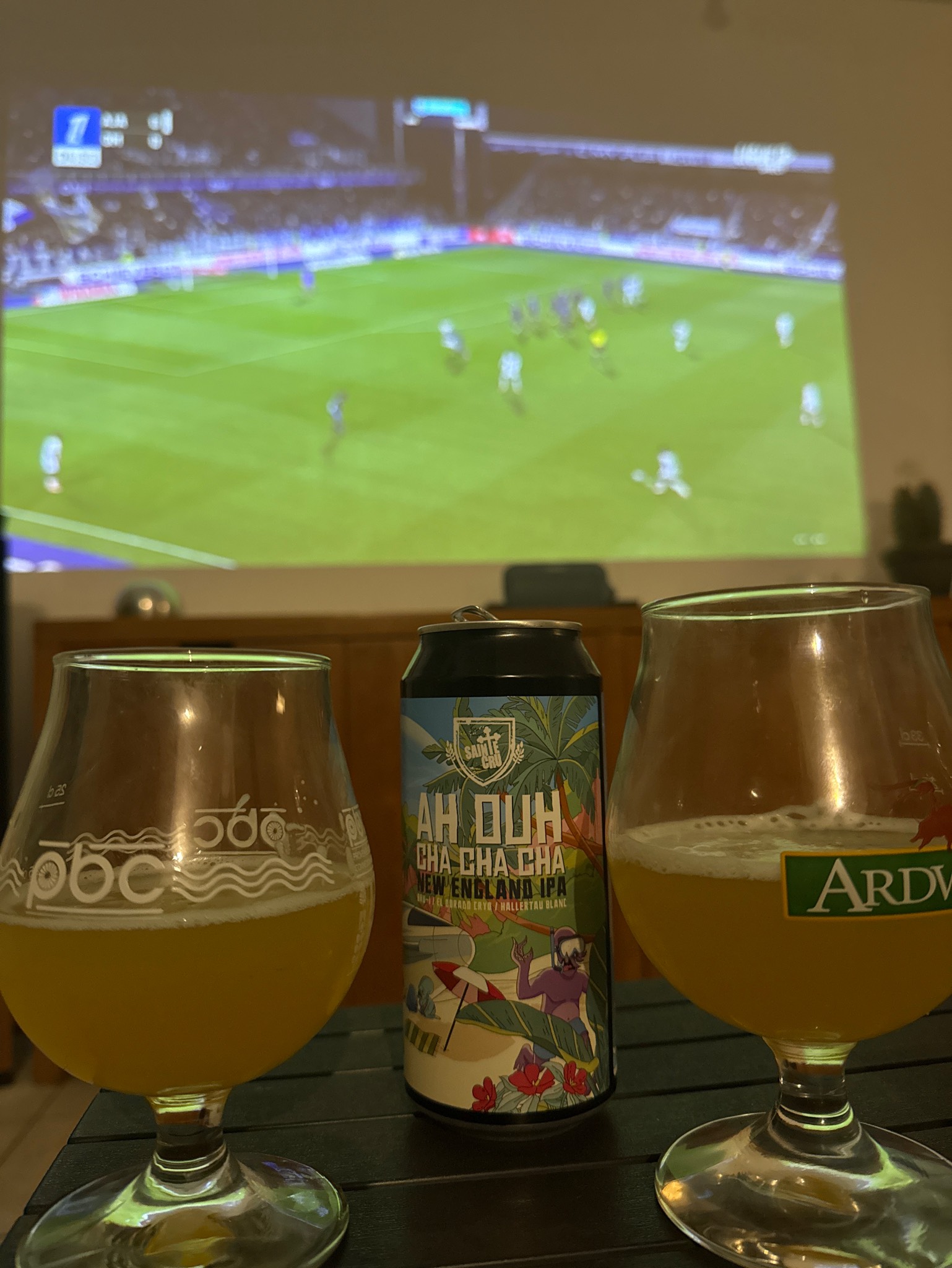 Ah Ouh Cha Cha Cha, France